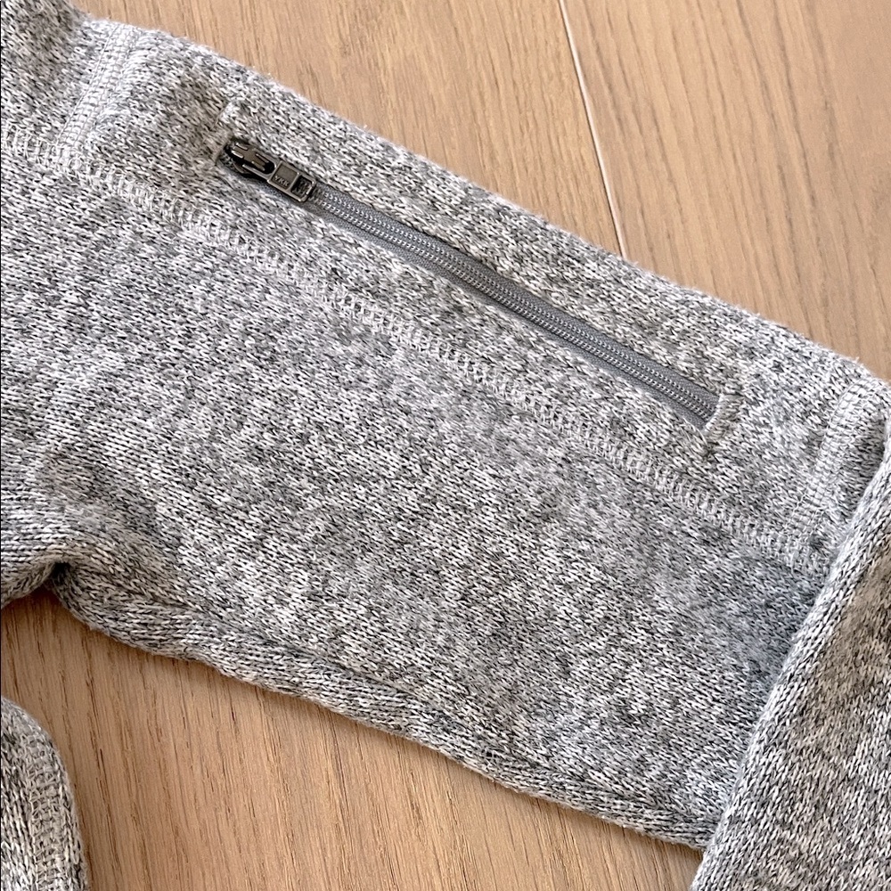 Patagonia Women’s Heather Gray Fleece Pullover Size Small - Picture 4 of 6